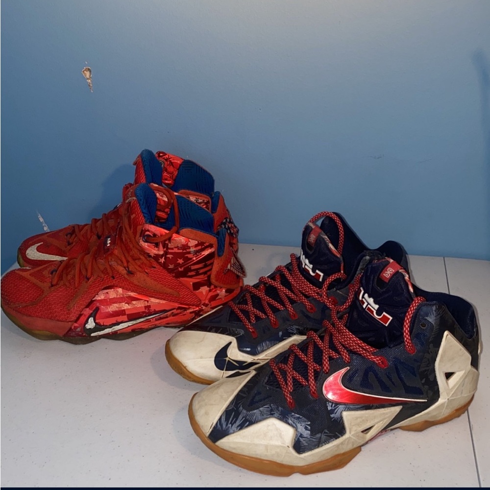 LeBron 11 & 12 ‘Independence Days’ (Size M 9, 9.5)
